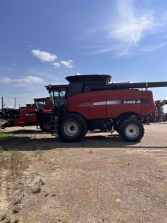 Combine For Sale 2004 Case IH 8010 