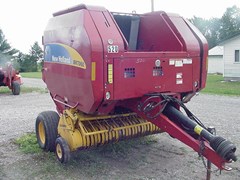 Baler-Round For Sale 2012 New Holland BR7060 