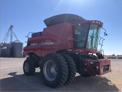 Combine For Sale 2011 Case IH 7088 