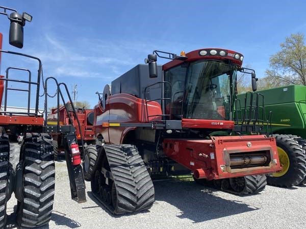 2005 Case IH 8010 Combine For Sale