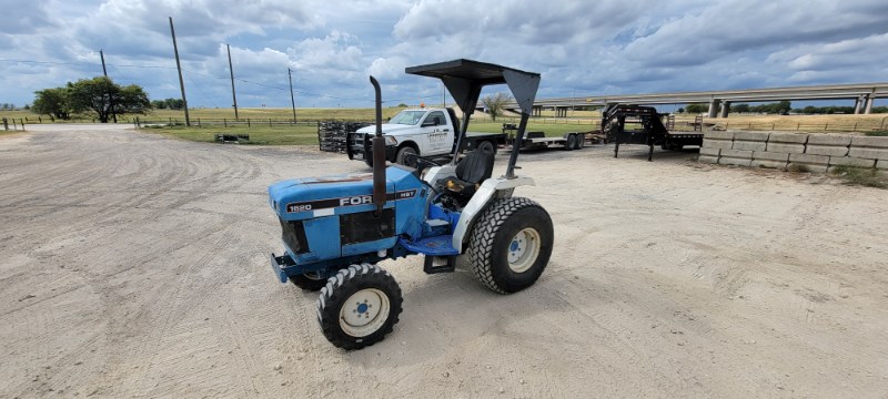 Ford 1620 Tractor - Compact Utility For Sale