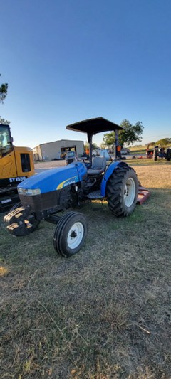 Tractor For Sale:  2007 New Holland TT60A 
