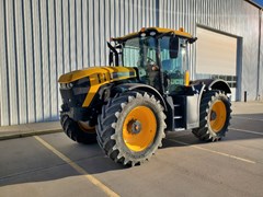 Tractor For Sale 2018 JCB 4220 