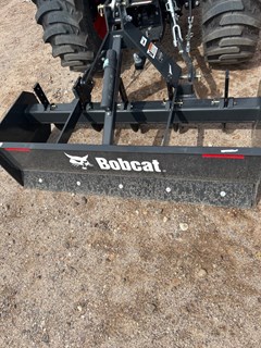 Scraper-Pull Type  Bobcat BB60 