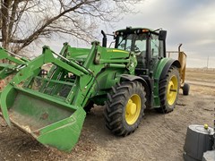 Tractor - Row Crop For Sale 2017 John Deere 6155M 