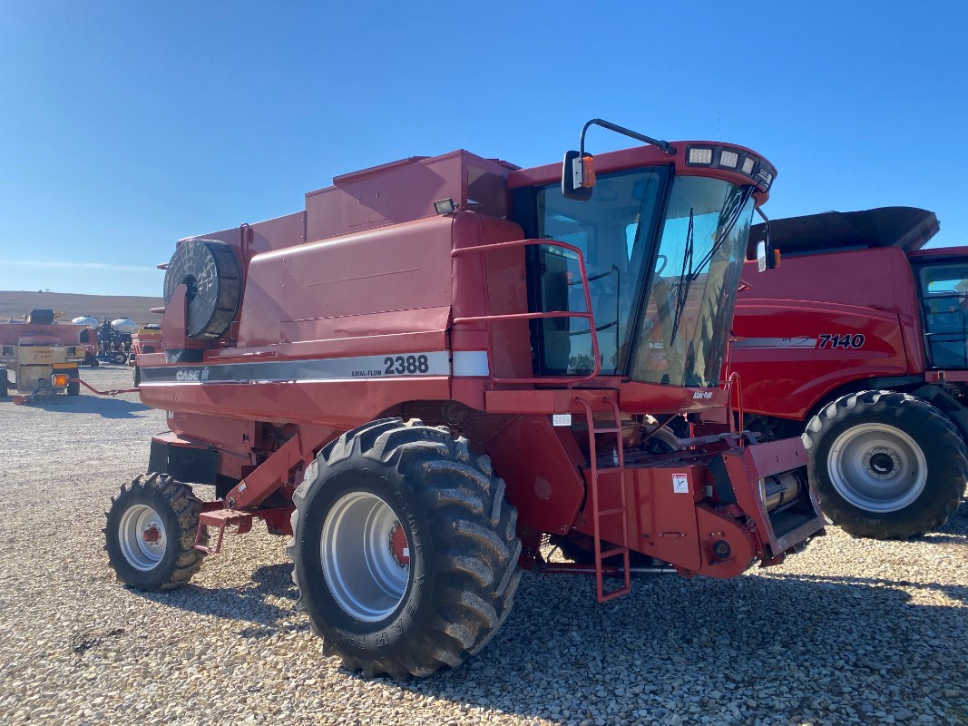 2006 Case IH 2388 Combine For Sale