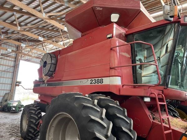 2005 Case IH 2388 Combine For Sale