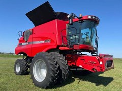 Combine For Sale 2011 Case IH 8120 