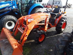 Tractor - Compact Utility For Sale 2012 Kubota B3200HSD , 32 HP