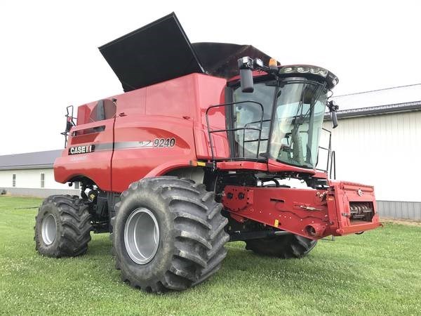 2016 Case IH 9240 Combine For Sale