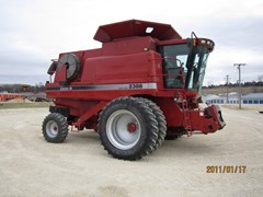 Combine For Sale 2005 Case IH 2388 