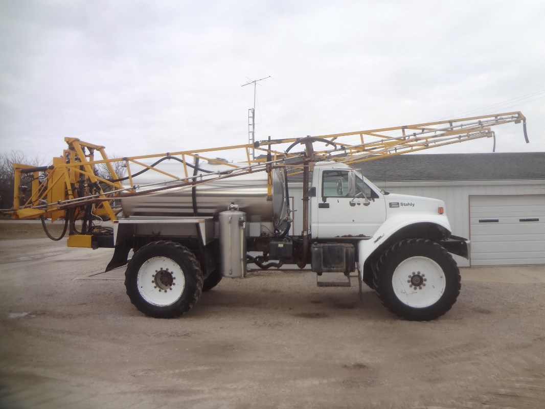 1998 Stahly PrePost Floater/High Clearance Spreader For Sale