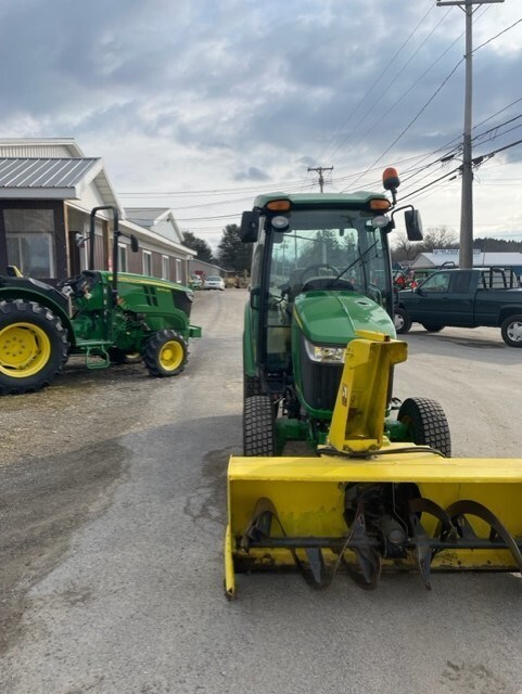 2014 John Deere 3039R Tractor - Compact Utility For Sale