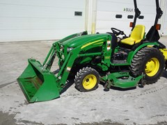 Tractor - Compact Utility For Sale 2012 John Deere 2720 , 31 HP
