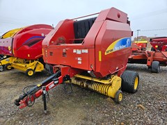 Baler-Round For Sale 2008 New Holland BR7090 
