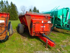 Manure Spreader-Dry/Pull Type For Sale Knight 8124T 