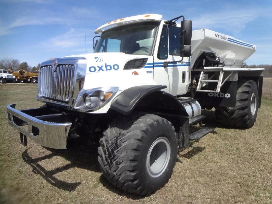2012 Silverwheels 7400 Floater/High Clearance Spreader For Sale