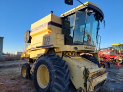 Combine For Sale 1987 New Holland TR87 