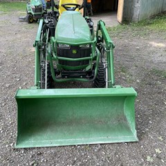 2016 John Deere 1025R Tractor - Compact Utility For Sale