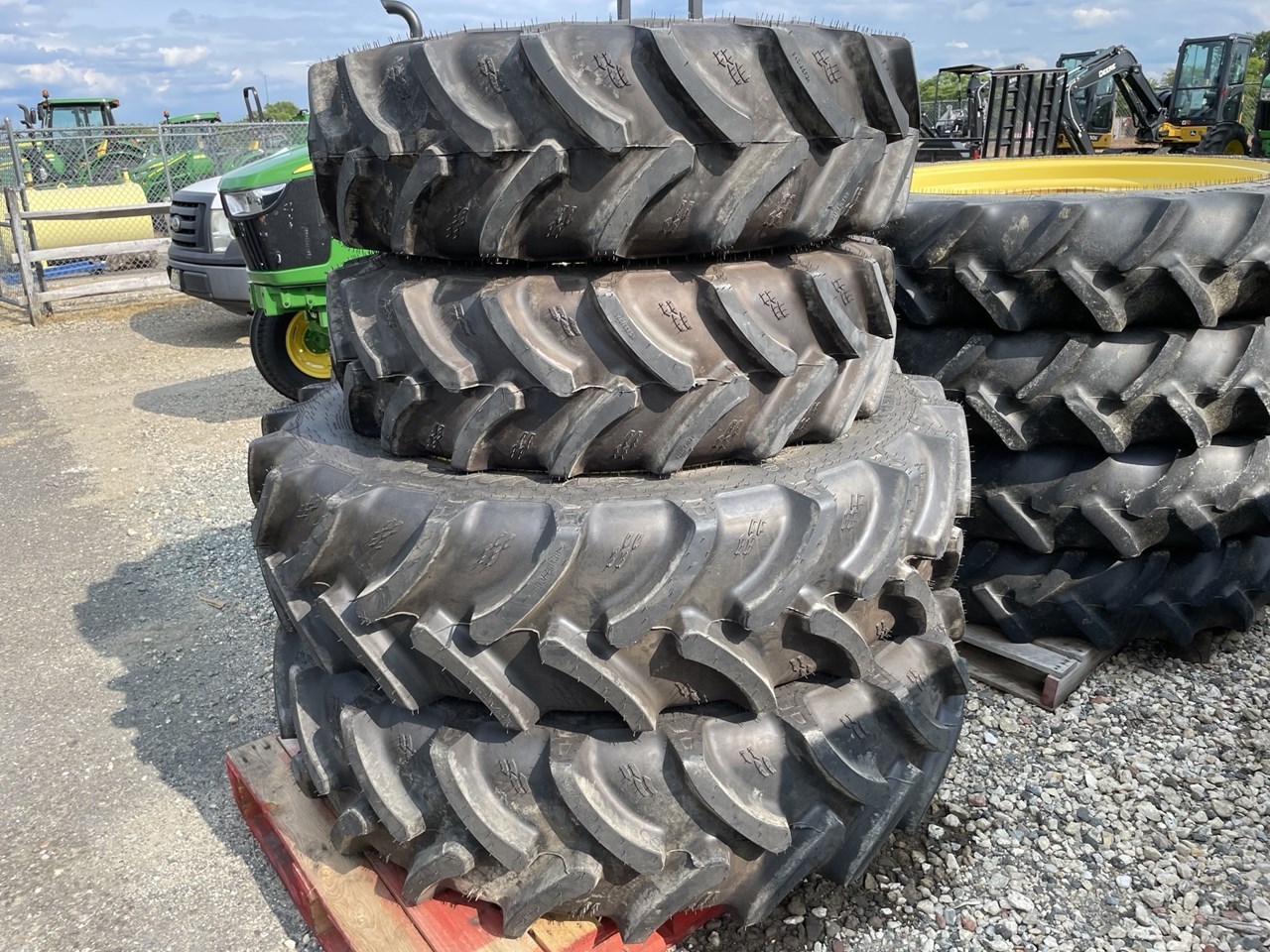 John Deere Set of 400/75R38 and 340/85R24 Tires and Tracks For Sale