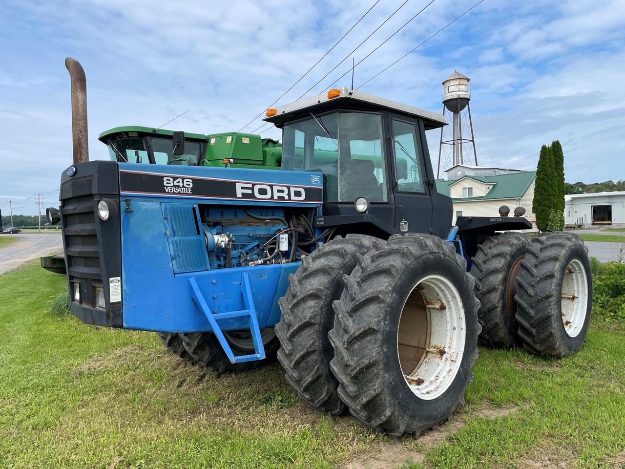 1993 Ford Versatile 846 Tractor - 4WD For Sale
