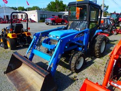 Tractor - 4WD For Sale 2006 New Holland TC30 , 30 HP