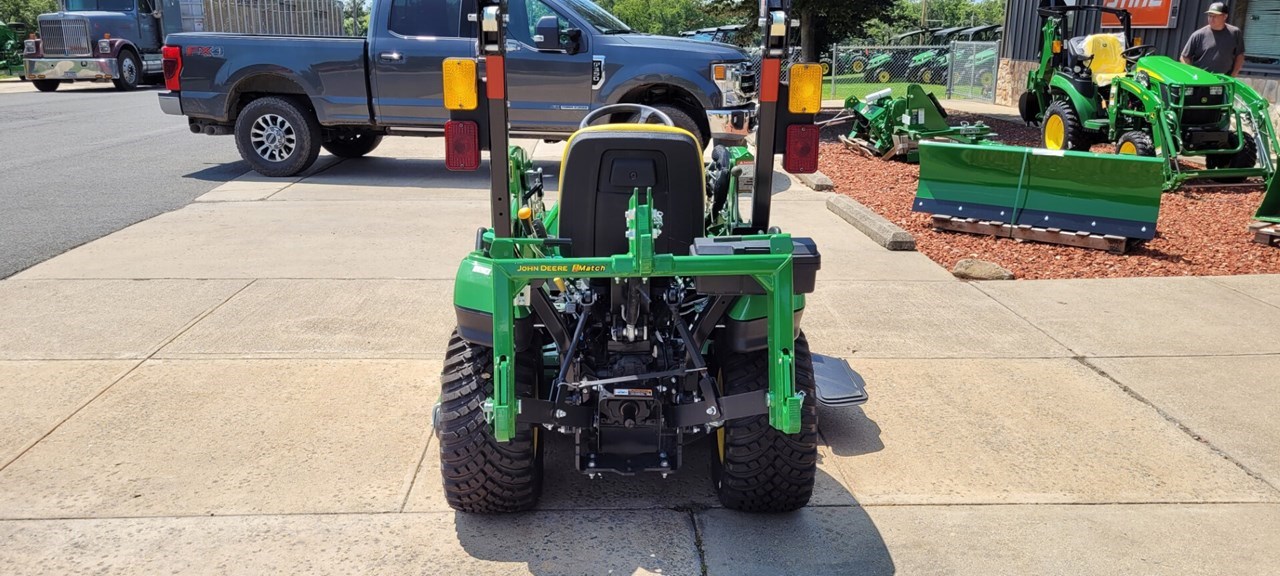 2022 John Deere 1023E Tractor - Compact Utility For Sale