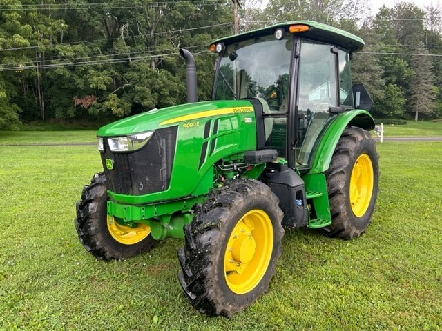 2022 John Deere 5090E Tractor - Utility For Sale