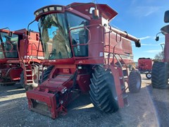 Combine For Sale 1998 Case IH 2366 