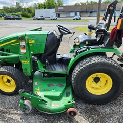 2011 John Deere 2720 CUT Tractor - Compact Utility For Sale