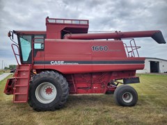 Combine For Sale 1986 Case IH 1660 