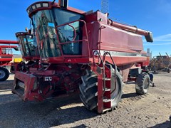 Combine For Sale 1996 Case IH 2166 