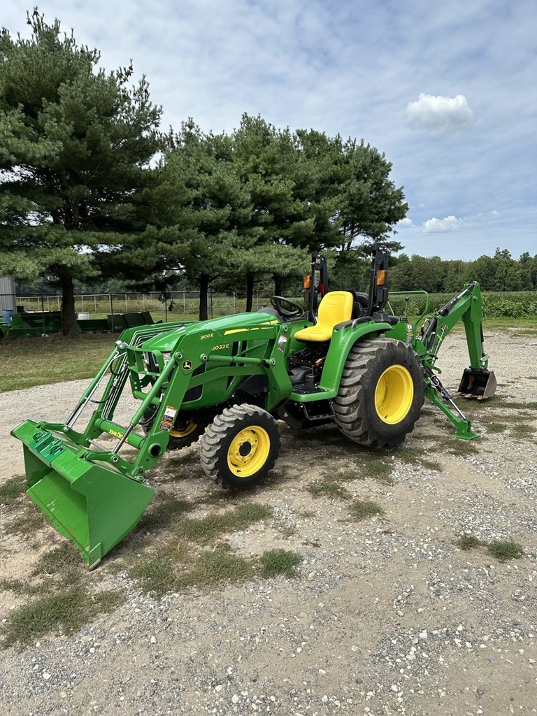2019 John Deere 3032E Tractor - Compact Utility For Sale