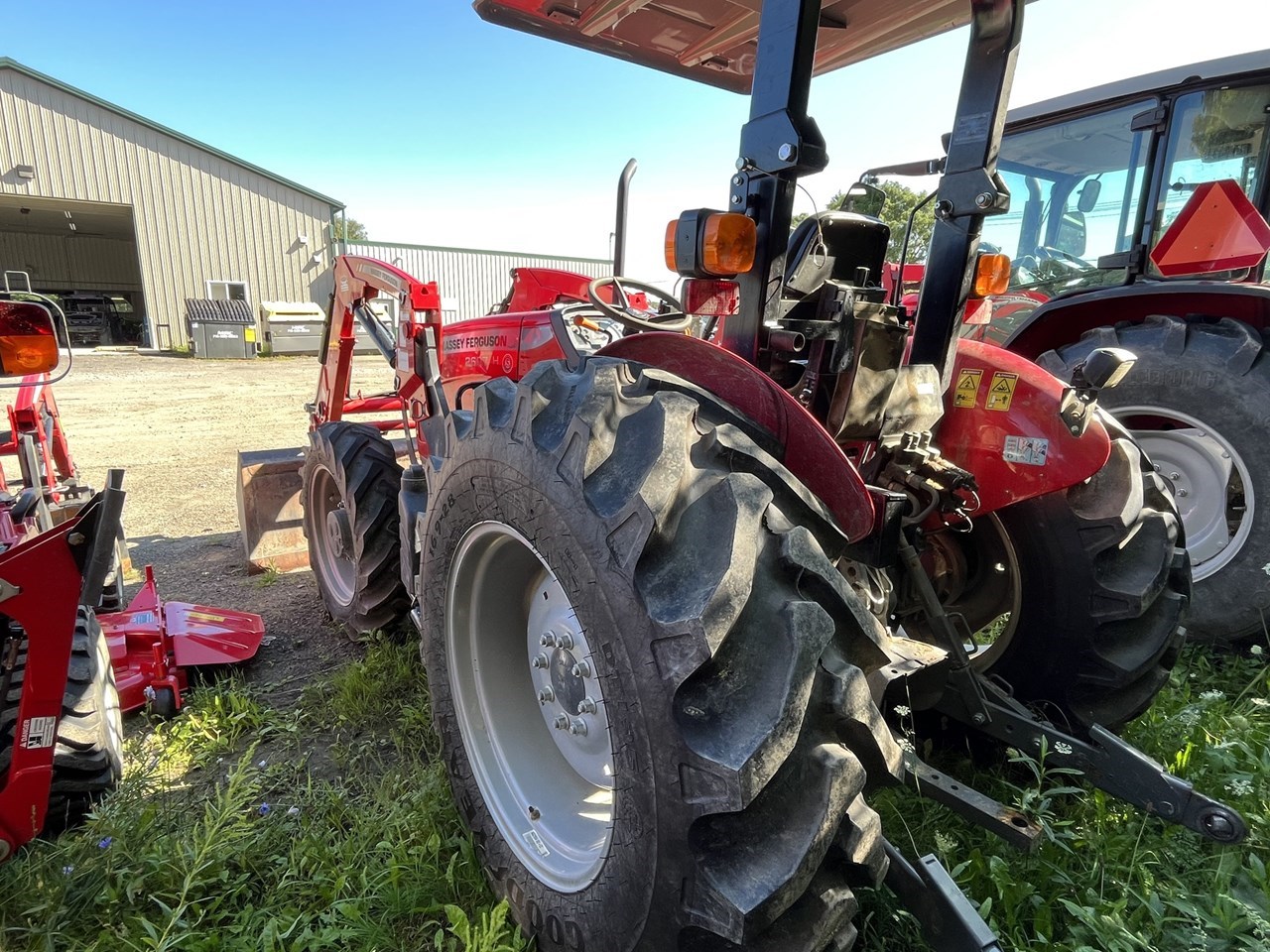 2019 Massey Ferguson 2607H Tractor - Utility For Sale