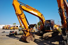 Excavator-Track For Sale 2003 Case CX210 , 147 HP