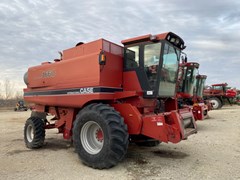Combine For Sale 1986 Case IH 1660 