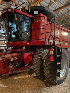 Combine For Sale 2008 Case IH 2588 