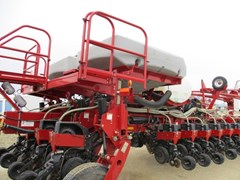 Planter For Sale 2008 Case IH 1250 24 row 