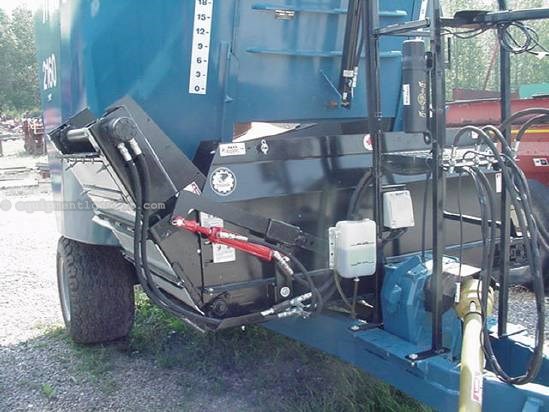 2012 Lucknow 2160 Image 2