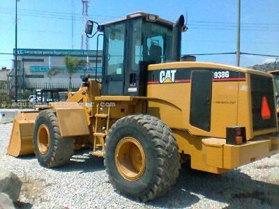 2002 Caterpillar 938G Image 2