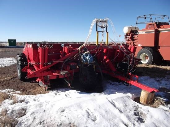 Kverneland 3300 Image 4