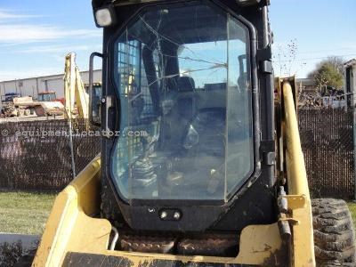 2002 Caterpillar 246 Image 5