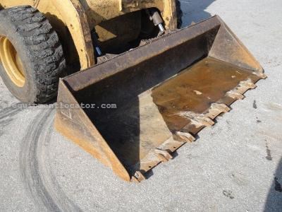 2002 Caterpillar 246 Image 7