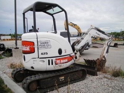 2007 Bobcat 425G Image 4