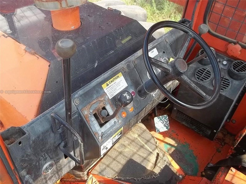 1993 Timber Jack 380B Image 10