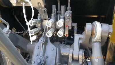 2010 Other MT465B Image 7