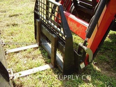 2002 Massey Ferguson 1455V Image 6