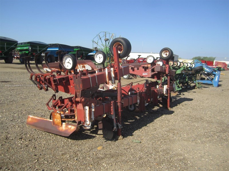 1985 White 378 Image 3