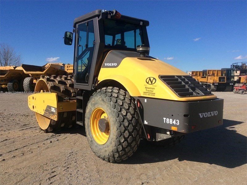 2013 Volvo SD115D Image 5