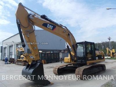 2011 Caterpillar 324D Image 2